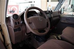 Toyota Land Cruiser 70 Pickup